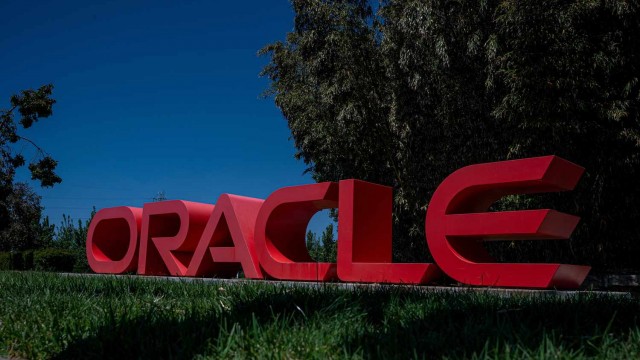 Oracle Stock Surges on Deals With Microsoft, OpenAI, and Google, Despite Earnings Miss