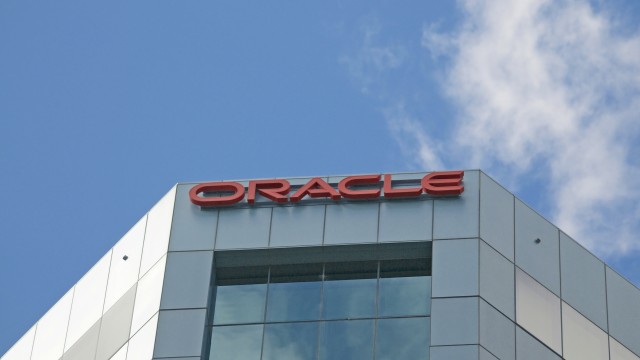 Oracle: Strong EPS Growth Expected In 2025 And 2026, Watching Q4 Margins (Rating Upgrade)