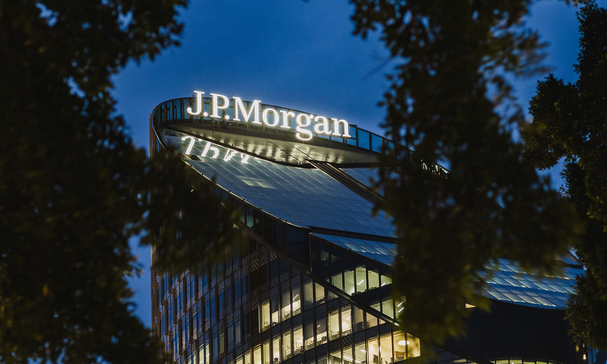 Osprey Adds to $15.4 Million JPMorgan Chase (NYSE: JPM) Position