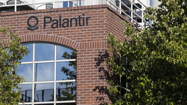 Palantir: Fears Have Likely Peaked, Time To Turn Bullish (Rating Upgrade)