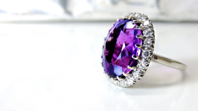 Pandora Jewelry Opens First U.S. Flagship Store Despite Tariff Headwinds