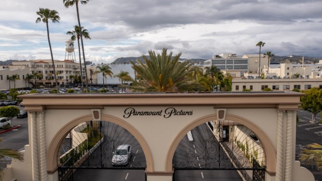 Paramount Global Town Hall Delayed After Skydance Offer, Co-CEOs' Shareholder Presentation