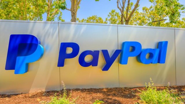 https://images.financialmodelingprep.com/news/paypal-beats-overall-in-q3-earnings-outlook-up-etfs-20231103.jpg