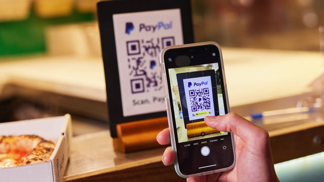 PayPal stock just crashed 14%; Here's why