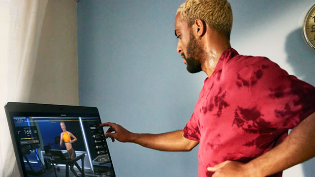 Peloton sales rise in latest quarter but will the turnaround plan continue?