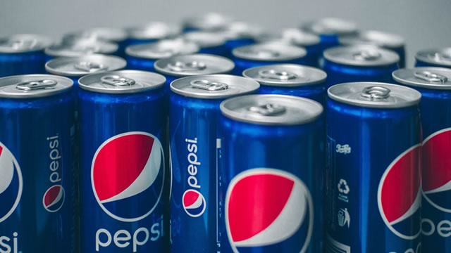 PepsiCo Trades Below 50-Day SMA: Opportunity or Warning Sign?