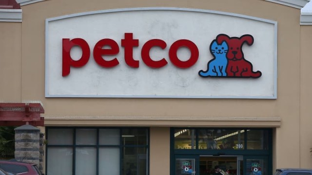 Petco's stock soars 12% premarket after narrower-than-expected loss, as CEO says company on track for return to profit