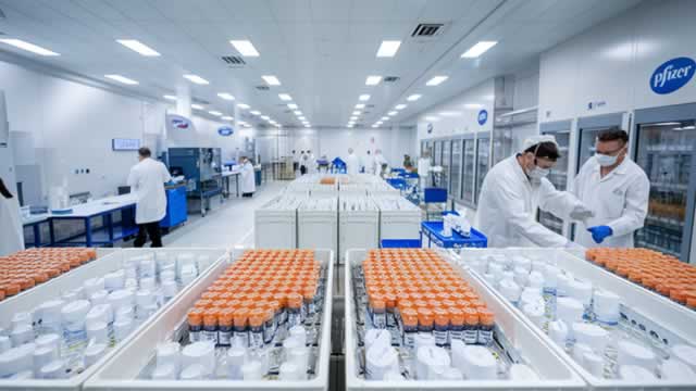 PFE New & Acquired Drugs Back 1H Top-Line Growth: Will the Trend Last?