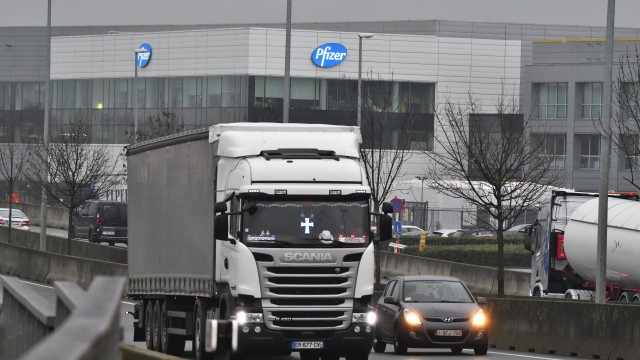 Pfizer: An Oversold Pharma Stock in Recovery