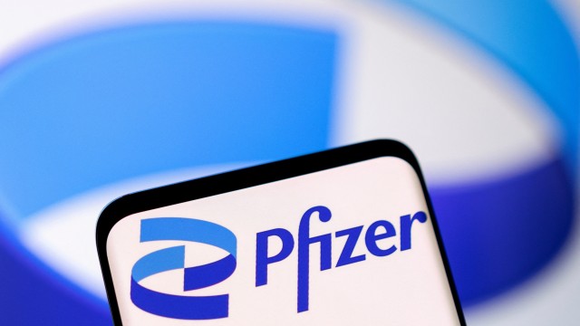 Pfizer launches multi-year cost-cuts program, eyes $1.5 bln in savings