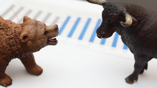 https://images.financialmodelingprep.com/news/play-the-market-rebound-with-these-10-yielding-funds-20220802.jpg