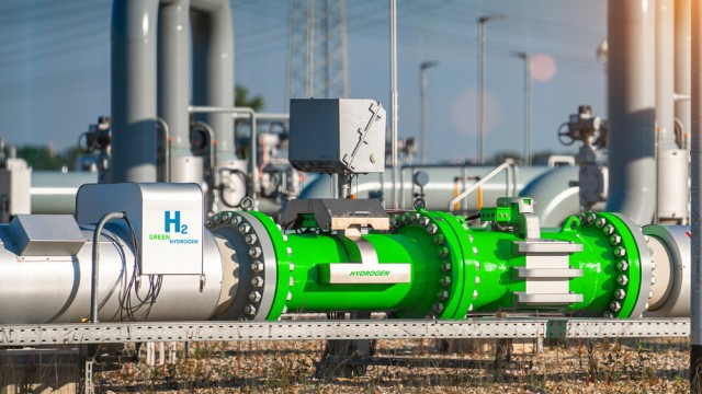 Plug Power stock price analysis: brace for turbulence