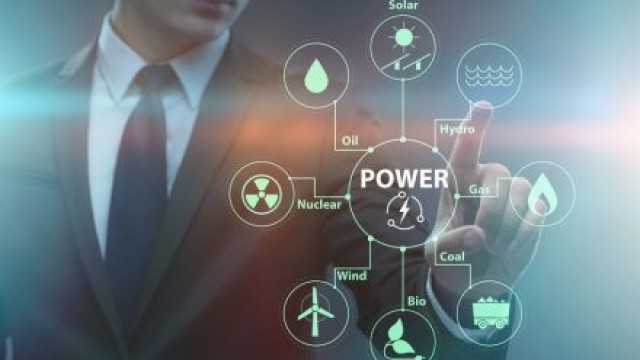 https://images.financialmodelingprep.com/news/private-lowcarbon-investing-still-intersecting-with-public-policy-20220517.jpg