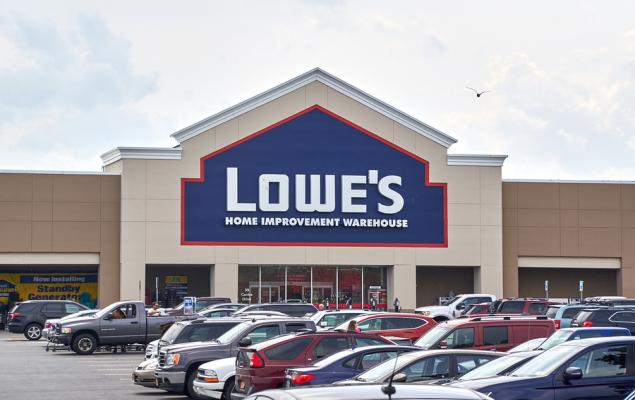 Pro vs. DIY: Which Customer Segment Will Power Lowe's in 2025?