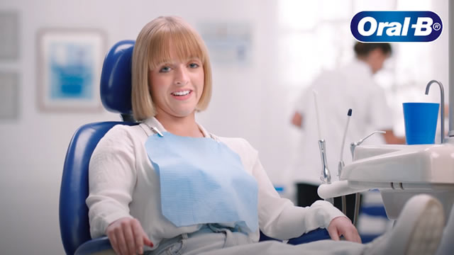 Procter & Gamble Slips Below 50-Day SMA: Time to Buy or Exit?