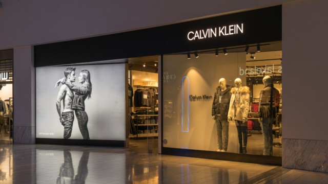 PVH beats revenue and profit guidance for Q1, shares rise