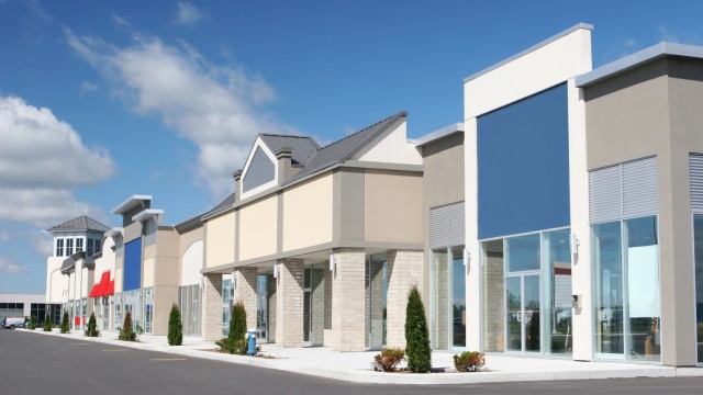 Realty Income: Double-Digit Upside And Strong Dividend Coverage