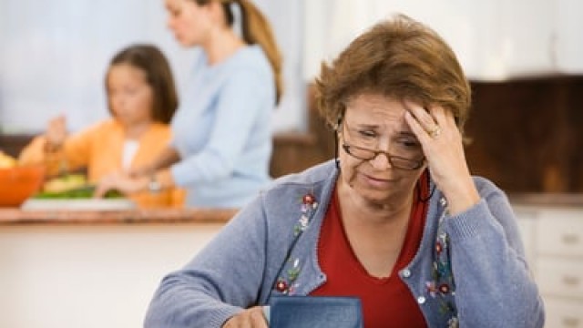 https://images.financialmodelingprep.com/news/retired-with-no-money-4-moves-to-make-asap-20230518.jpg