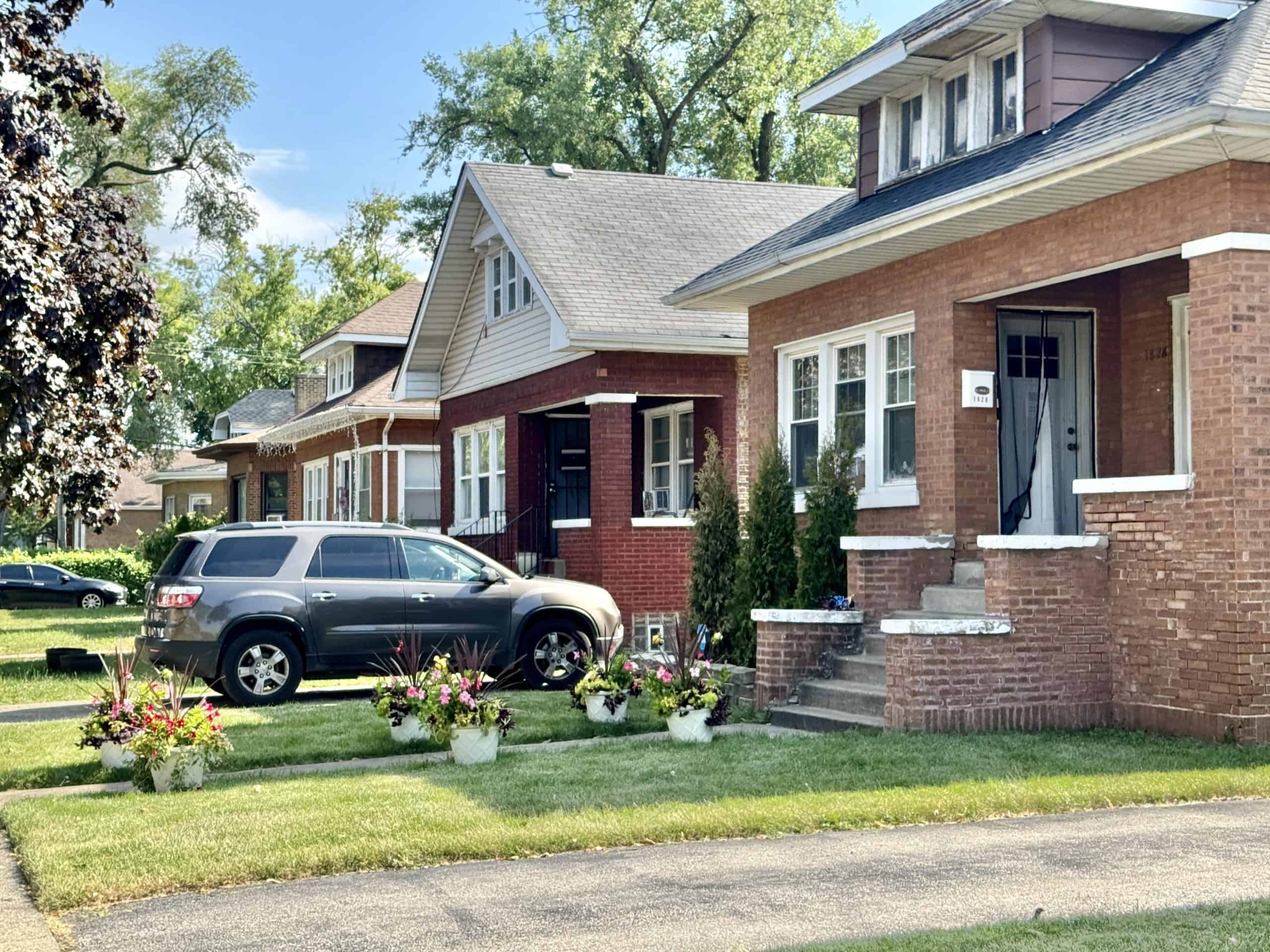 Retirees Who Moved Back to Their Hometown Say the Welcome Lasted About a Year