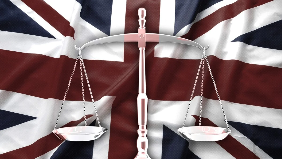 Ilustracja artykułu o firmie Revolut wśród firm wybranych przez brytyjski FCA do testowania środowiska testowego stablecoinów