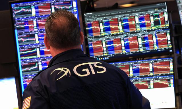 Rising US Treasury Yields Signal Market Stress, Revive Bitcoin ‘Digital Gold' Narrative