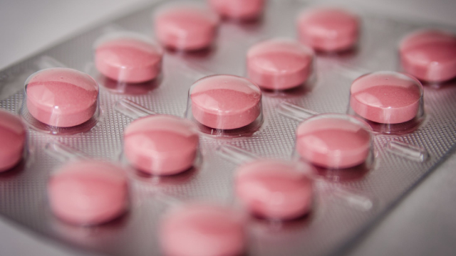 Roche CEO, pharma execs to meet with Swiss government over US tariffs