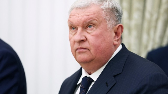 Rosneft's Sechin: spare oil production capacity offsets OPEC+ efforts