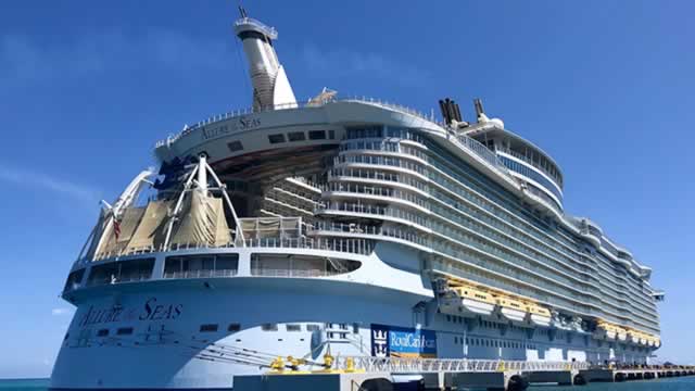 Royal Caribbean Stock: Deep Discount Or Sinking Ship?