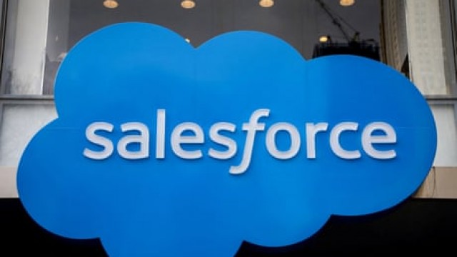 Salesforce plummets as weak forecast sparks concerns of AI competition
