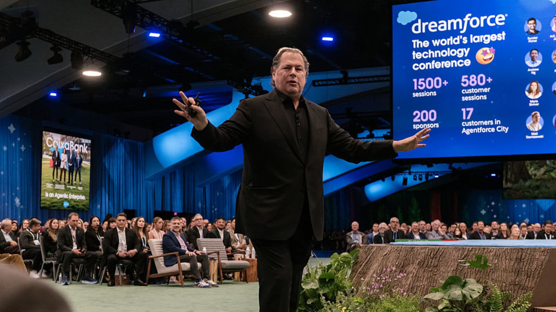 Salesforce stock jumps after company offers rosy forecast for 2030