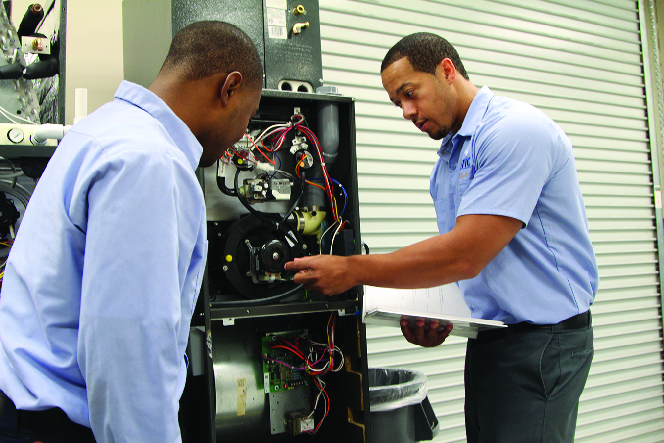 San Joaquin Valley College Hosts Skilled Trades Night