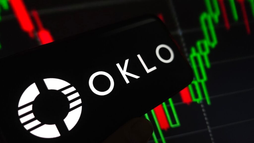 Sandisk, Bloom Energy, And Oklo Are Among the Top 10 Large-Cap Gainers Last Week (Jan. 5-Jan. 9): Are the Others in Your Portfolio?