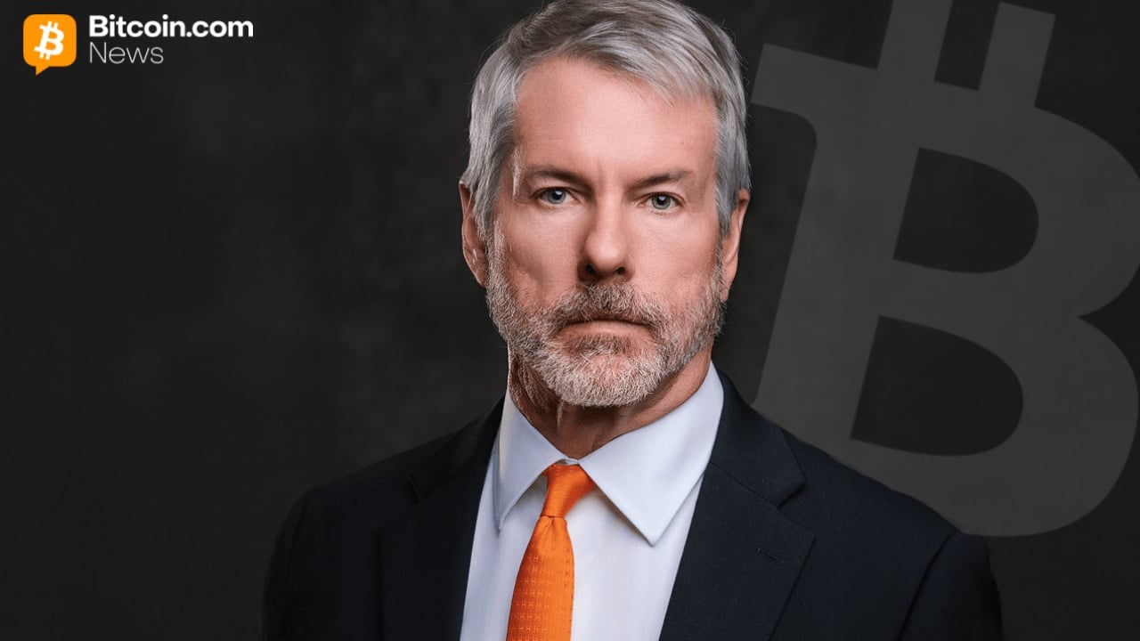 Saylor Breaks Silence After Strategy's Bitcoin Sale