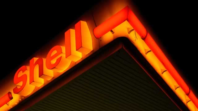 Shell (SHEL) Declines More Than Market: Some Information for Investors
