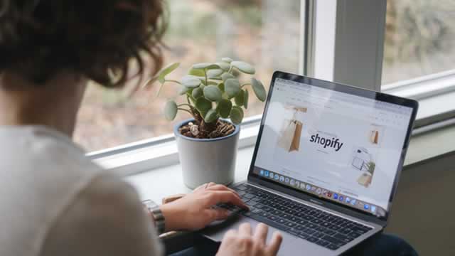 Shopify beats on fourth-quarter revenue, but gives mixed guidance
