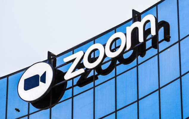 Should Investors Buy the ZOOM Stock at a Discounted P/E of 14.8X?