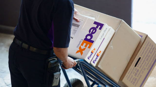 Should Value Investors Buy FedEx (FDX) Stock?