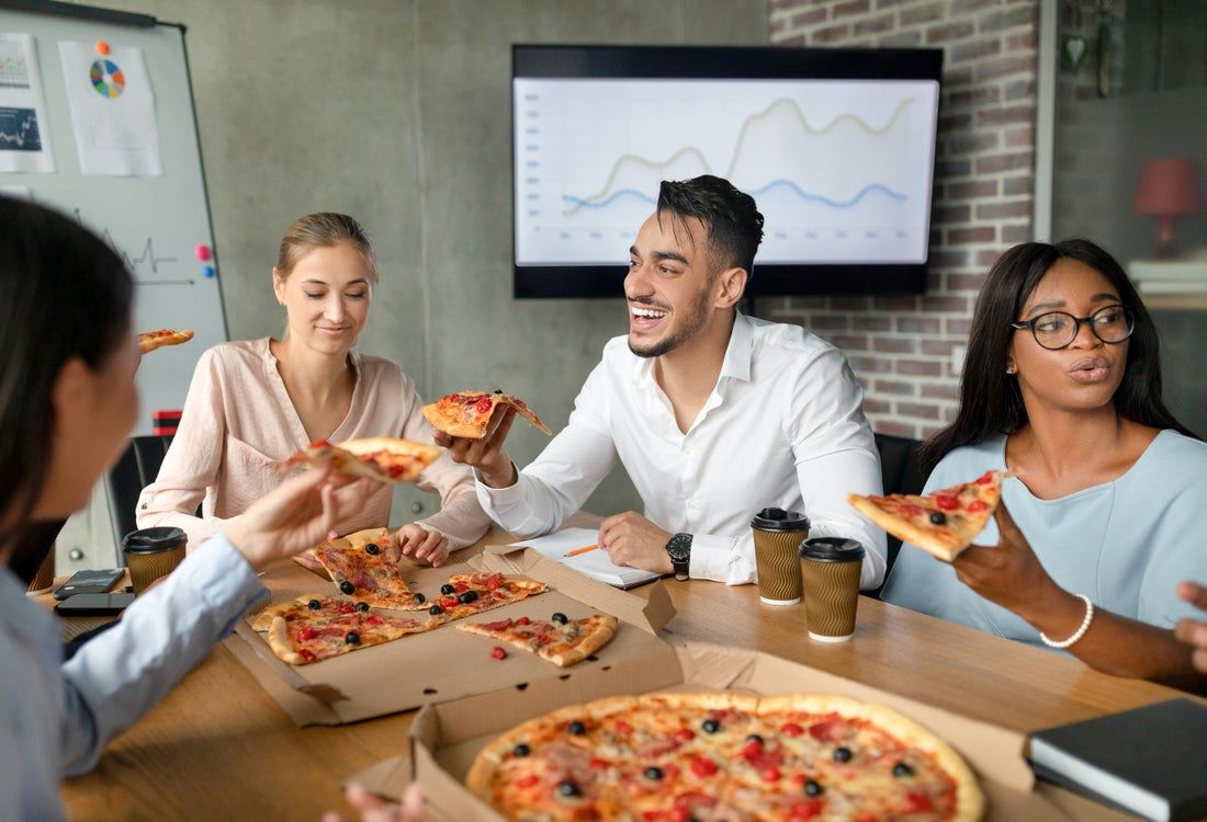 Should You Buy Domino's Pizza Stock Before Oct. 14?