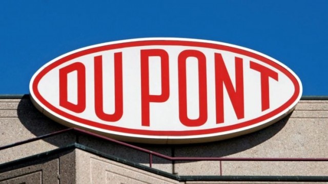 Should you buy DuPont stock at 2-year highs?