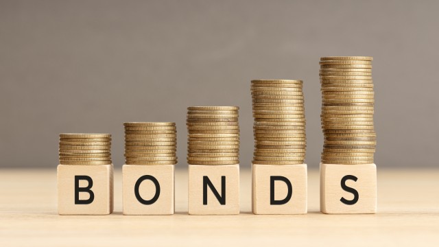 https://images.financialmodelingprep.com/news/shy-vs-ishg-bond-etfs-for-when-the-economy-20230906.jpg
