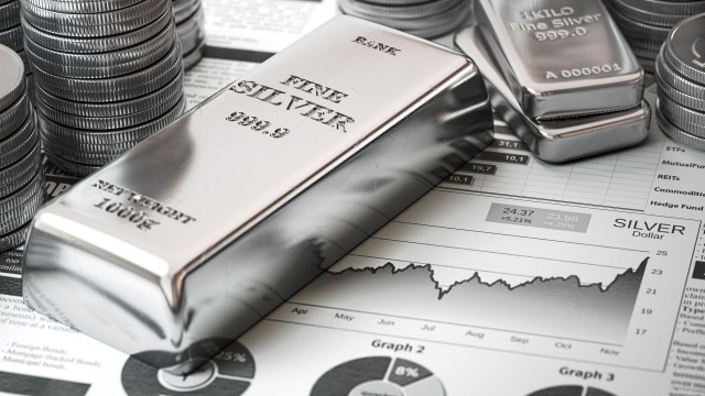 Silver could break $35 per ounce this summer – StoneX Group's Razaqzada