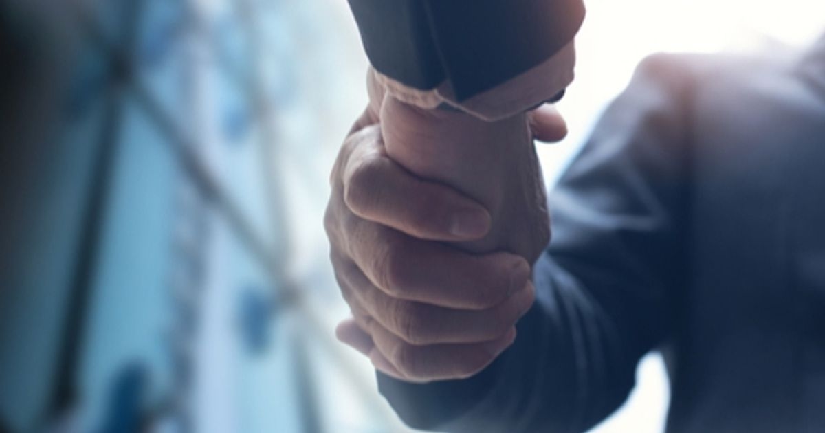 Smiths Group higher on £1.3bn divestment
