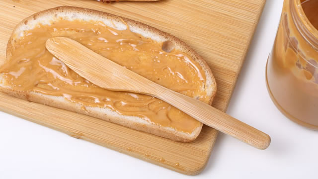 Smucker (SJM) Reports Q4 Earnings: What Key Metrics Have to Say