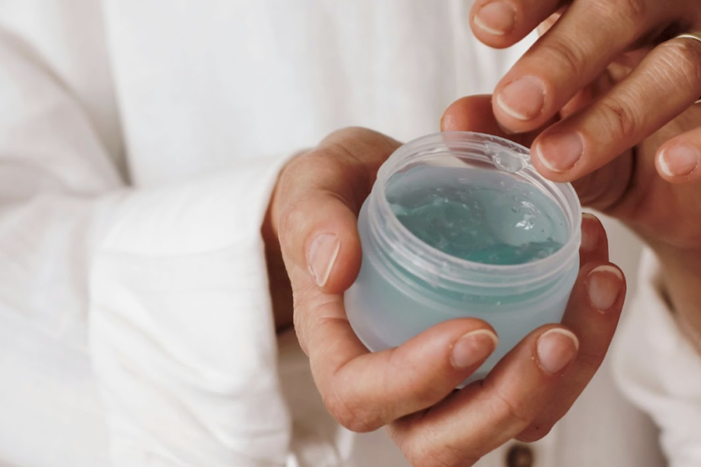 Snap Is Up 0.25% in One Week: What You Should Know