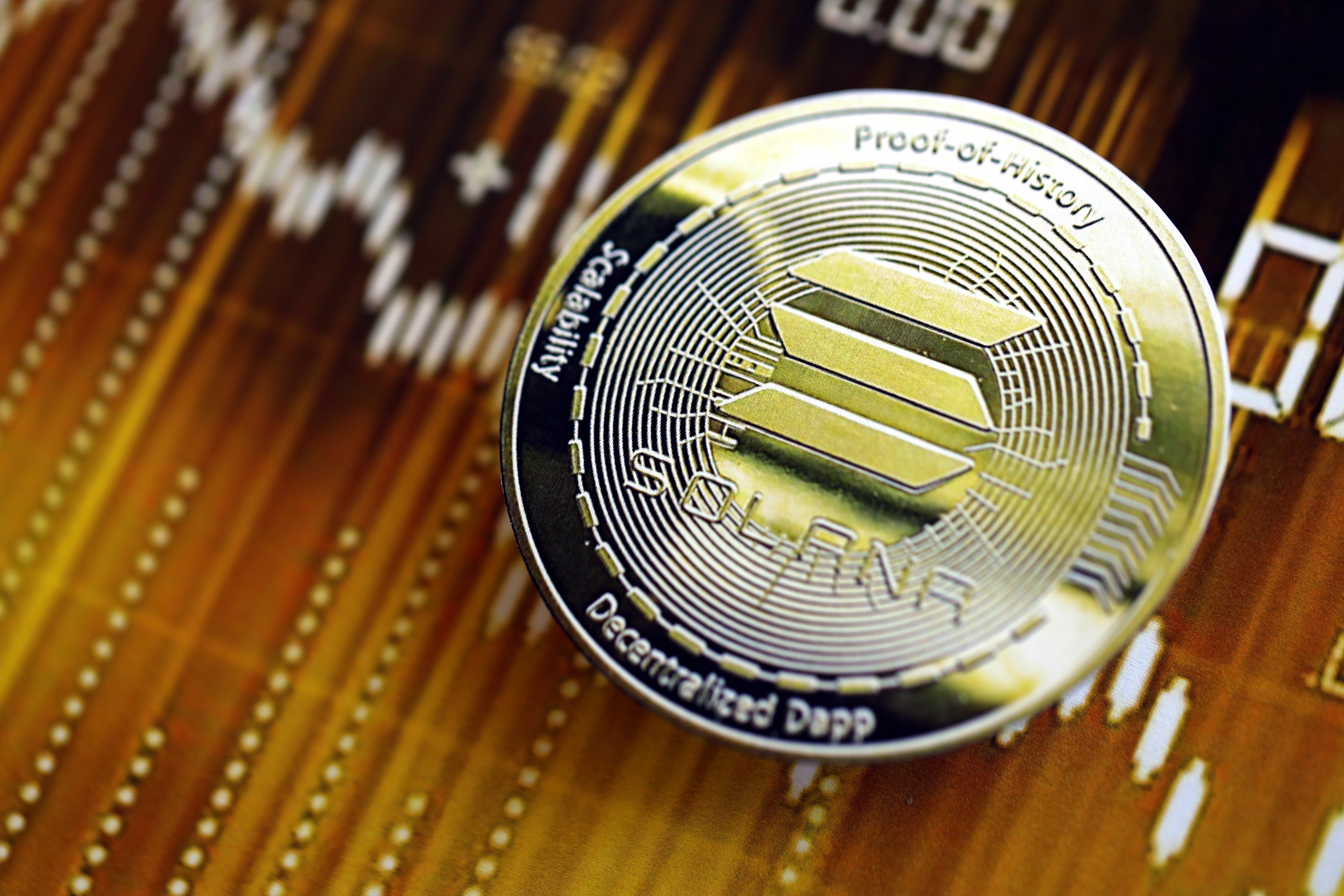 Solana Price Tests $77-$87 Support as RSI Signals Exhaustion