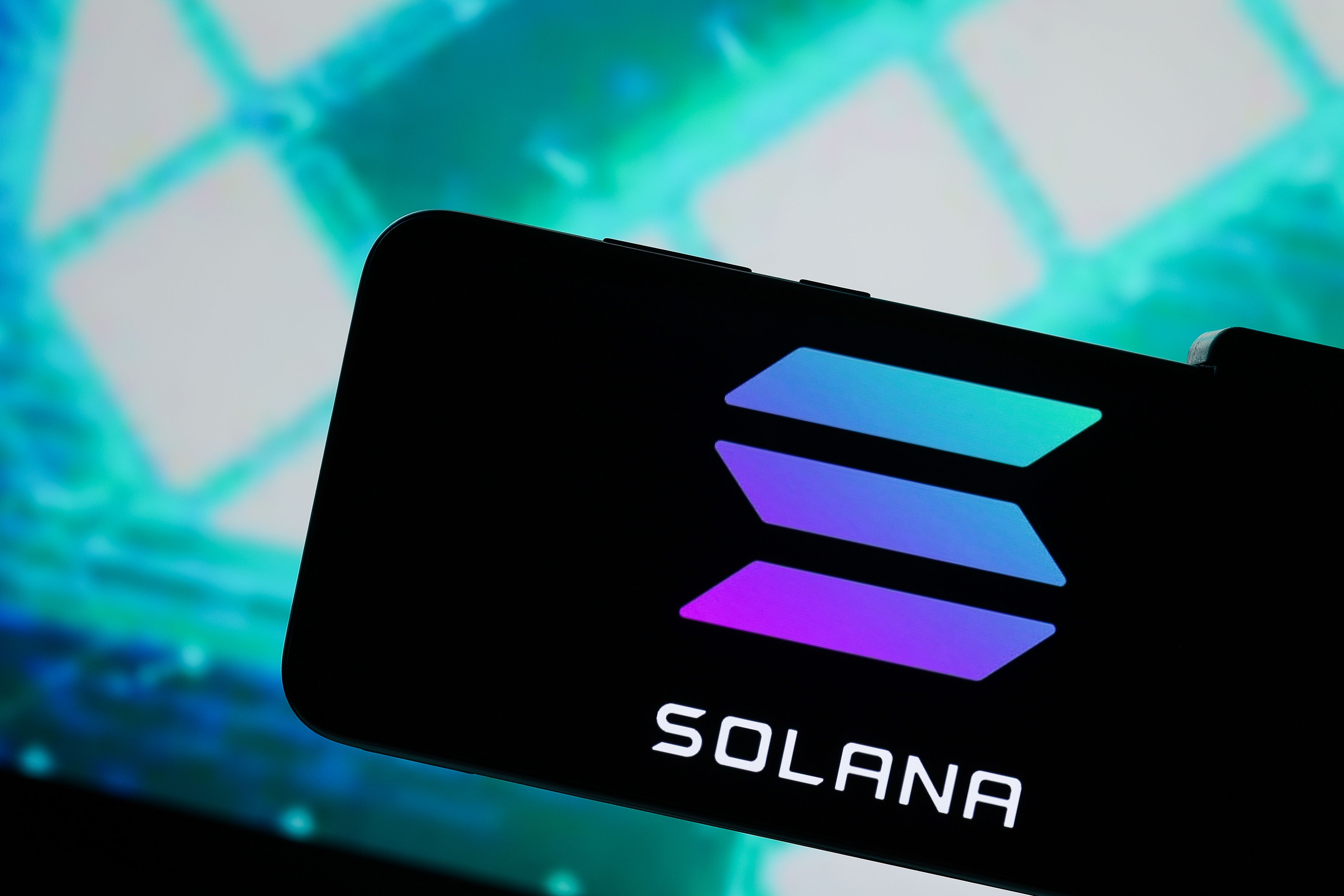 Solana Rebounds: $SOL Eyes $96 Resistance After Testing $86 Support