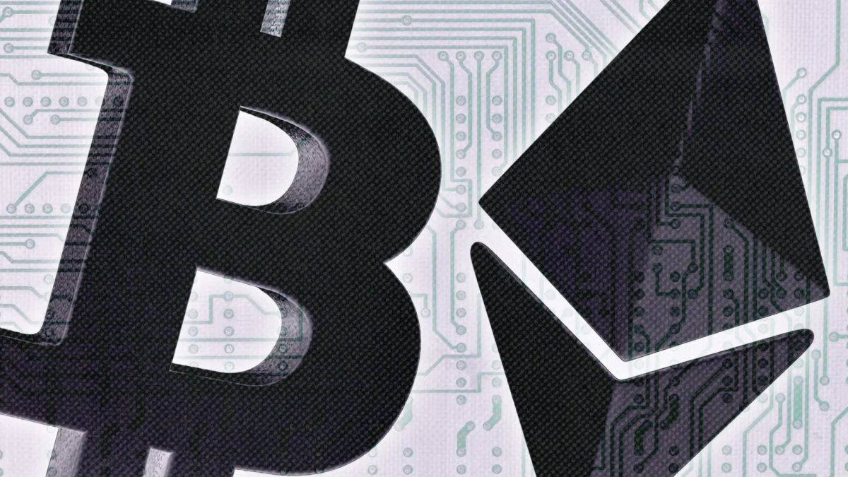 Spot bitcoin ETFs shed $1.26 billion in worst week since late January as ether funds see 10-day outflow streak