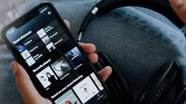 Spotify Stock Set to Extend Pullback on Mixed Q1 Results