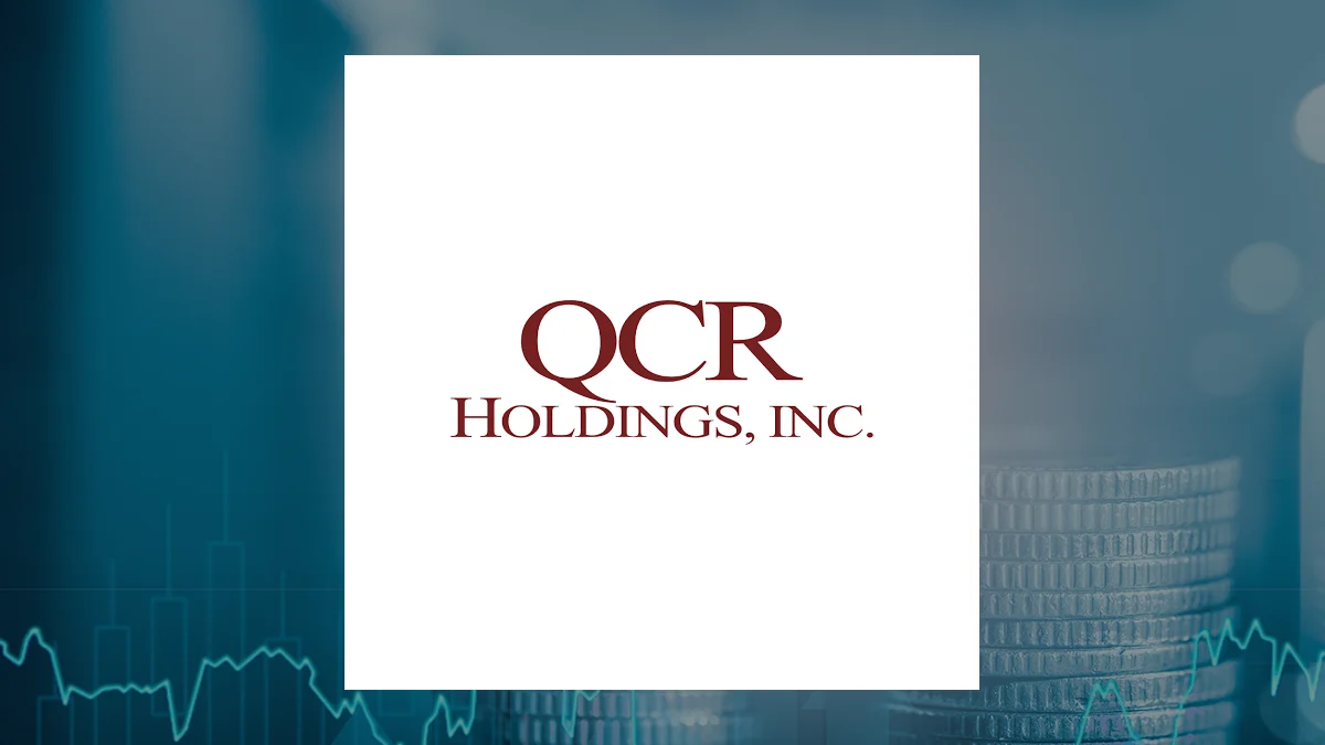 https://images.financialmodelingprep.com/news/squarepoint-ops-llc-raises-stock-holdings-in-qcr-holdings-inc-20251221.png