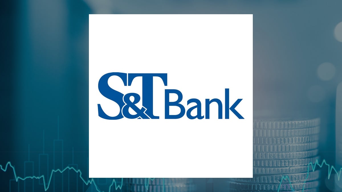 S&T Bancorp (NASDAQ:STBA) Stock Price Crosses Above Two Hundred Day Moving Average   – Time to Sell?